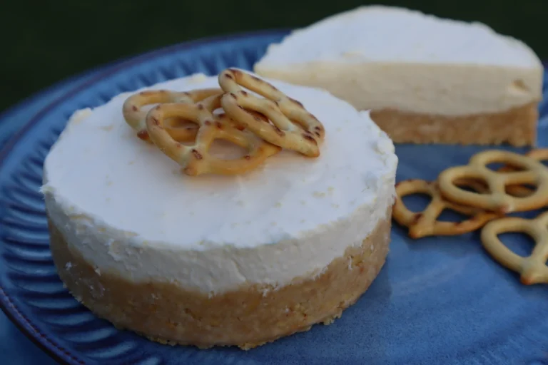 Fructose-free HFI-friendly no-bake cheesecake dessert